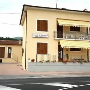 La Rotonda Affittacamere Montale (Tuscany)
